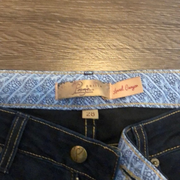 Paige bootcut dark washed Paige jeans - Picture 2 of 3